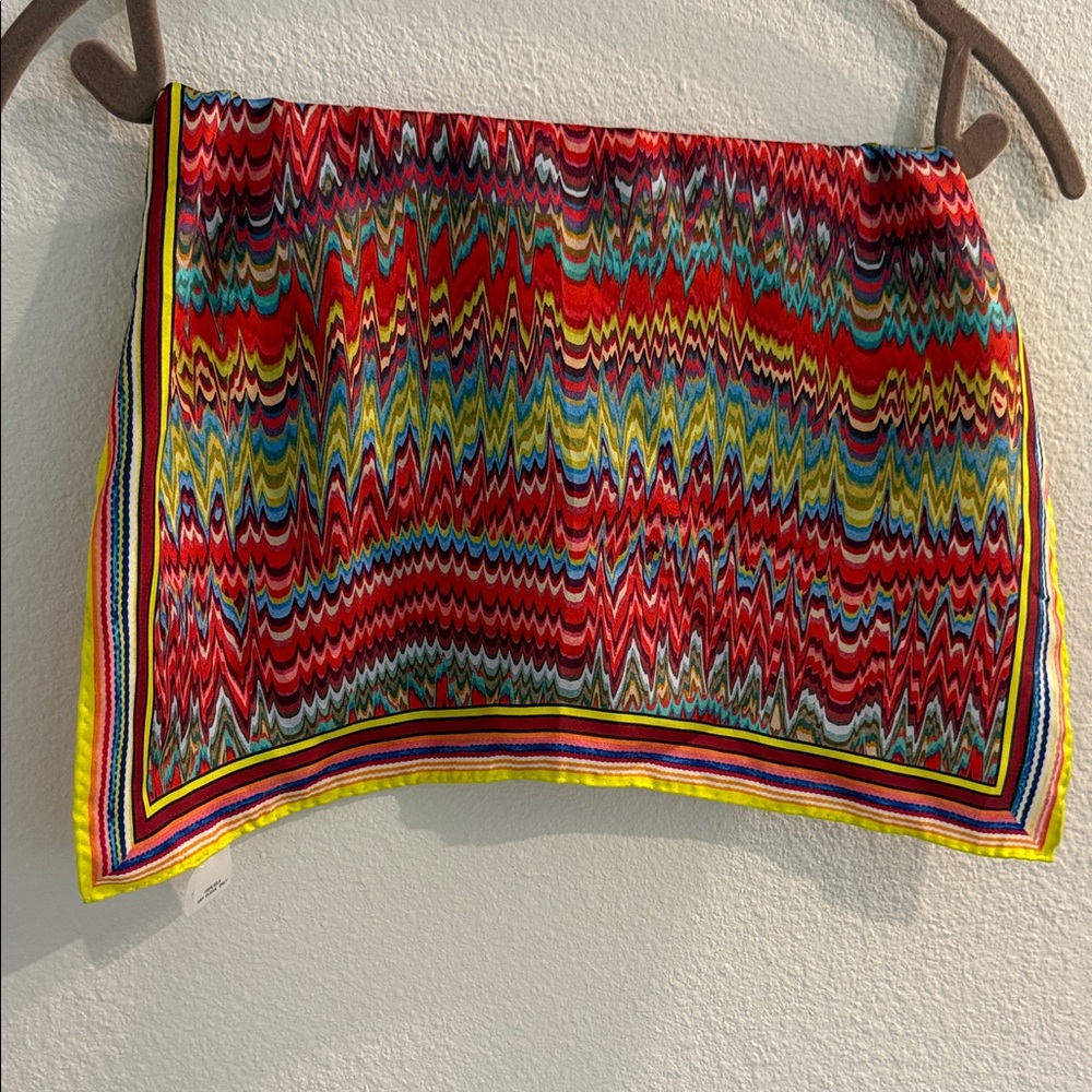 Colorful Zigzag Pattern Scarf - image 1